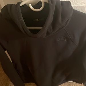 North Face fleece pullover, size medium.
